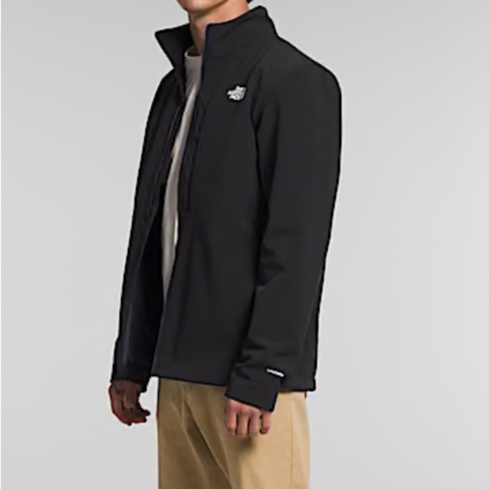 The North Face Men's Black Lightweight Jacket